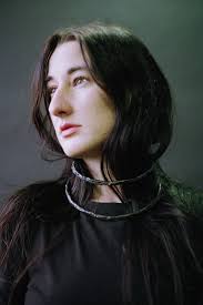 How tall is Zola Jesus?